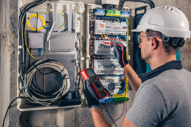 Best Circuit Breaker Repair  in Geistown, PA